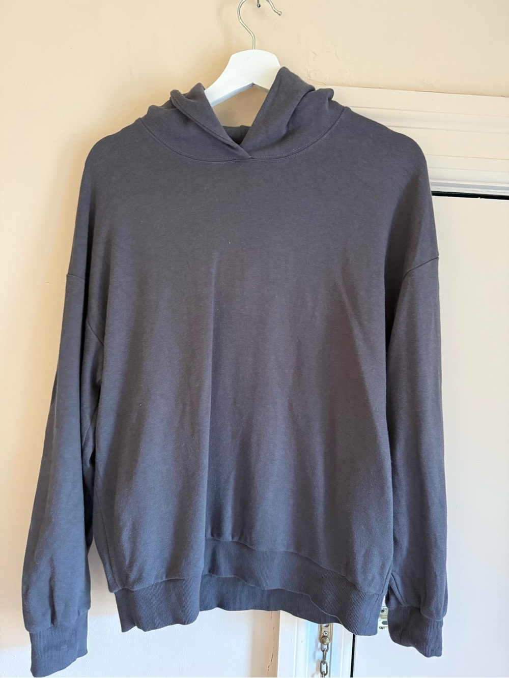 NAADAM Men's Crewneck Hooded Sweater - Charcoal Gray